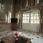 Perili Bay Resort